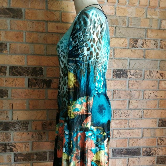 From The Heart Tropical Leopard Print Tunic Dress. c - Picture 4 of 10